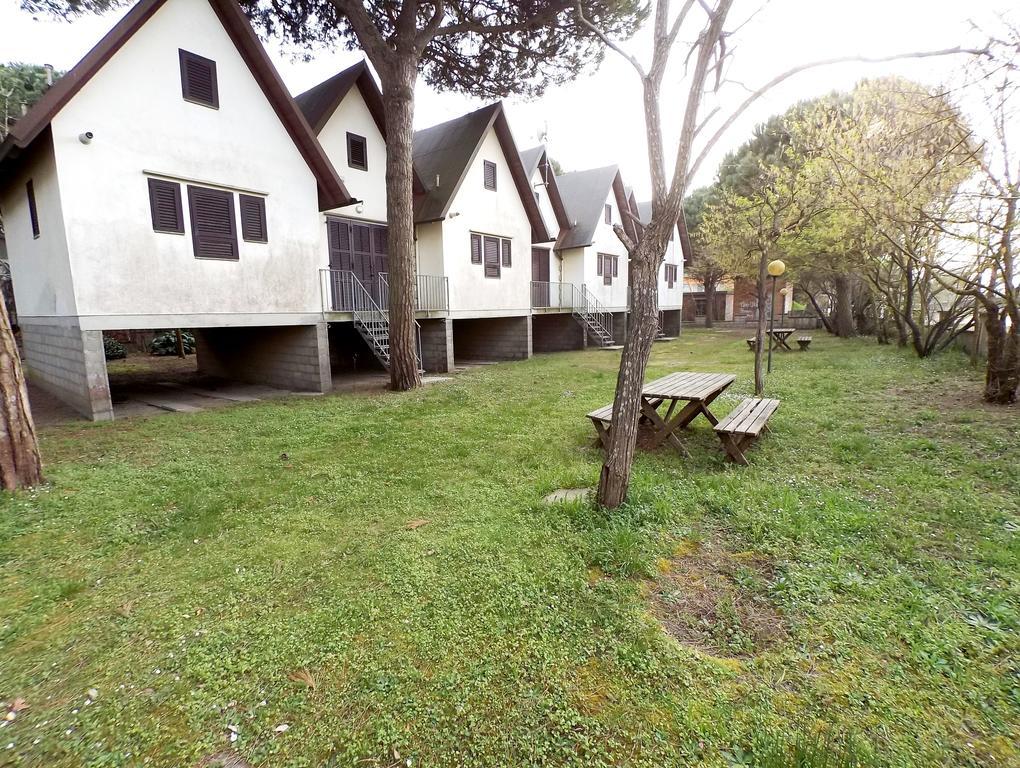 Bungalow Logonovo ليدو دي سبينا المظهر الخارجي الصورة